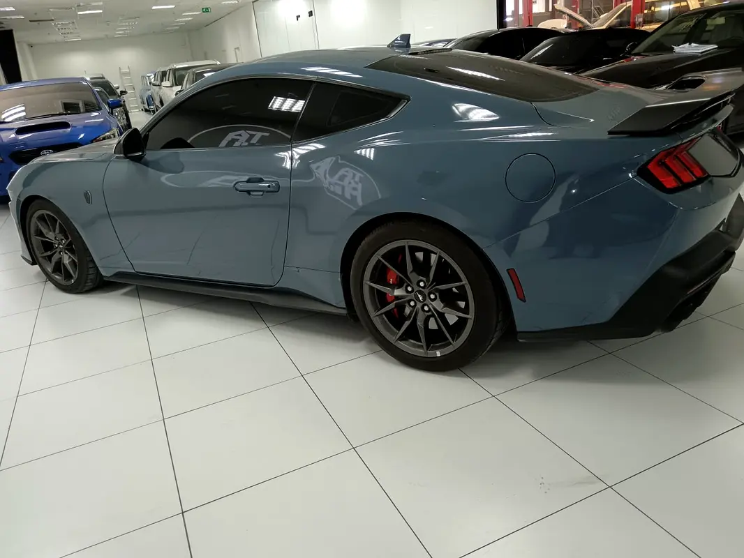 FORD Mustang Dark Horse Premium 2025 - photo 12 - Import Émirats | International Cars