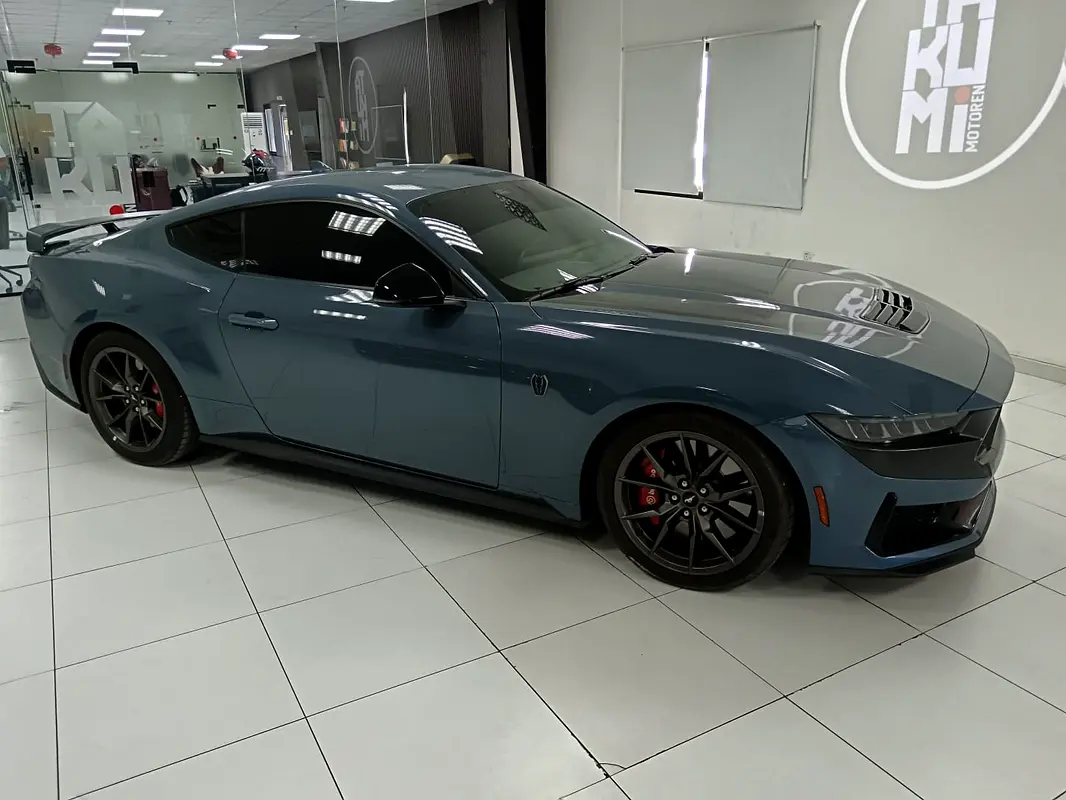 FORD Mustang Dark Horse Premium 2025 - photo 8 - Import Émirats | International Cars