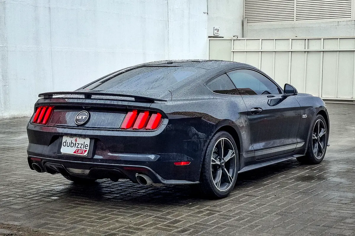 FORD Mustang GT California Special 2017 - photo 6 - Import Émirats | International Cars