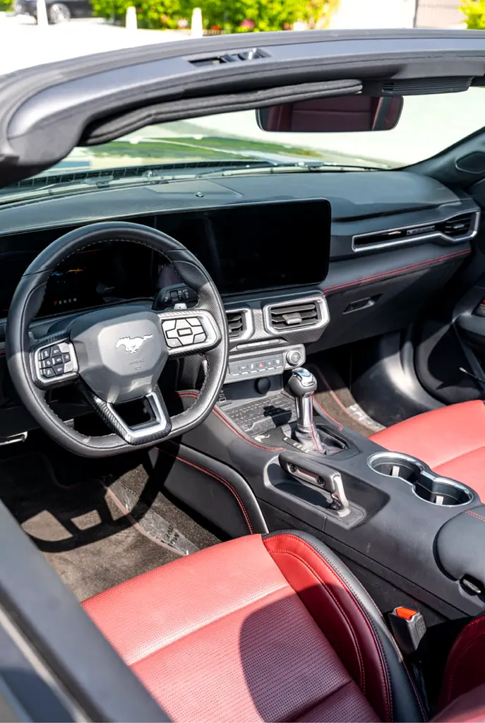 FORD Mustang GT Premium 2024 - photo 10 - Import Émirats | International Cars