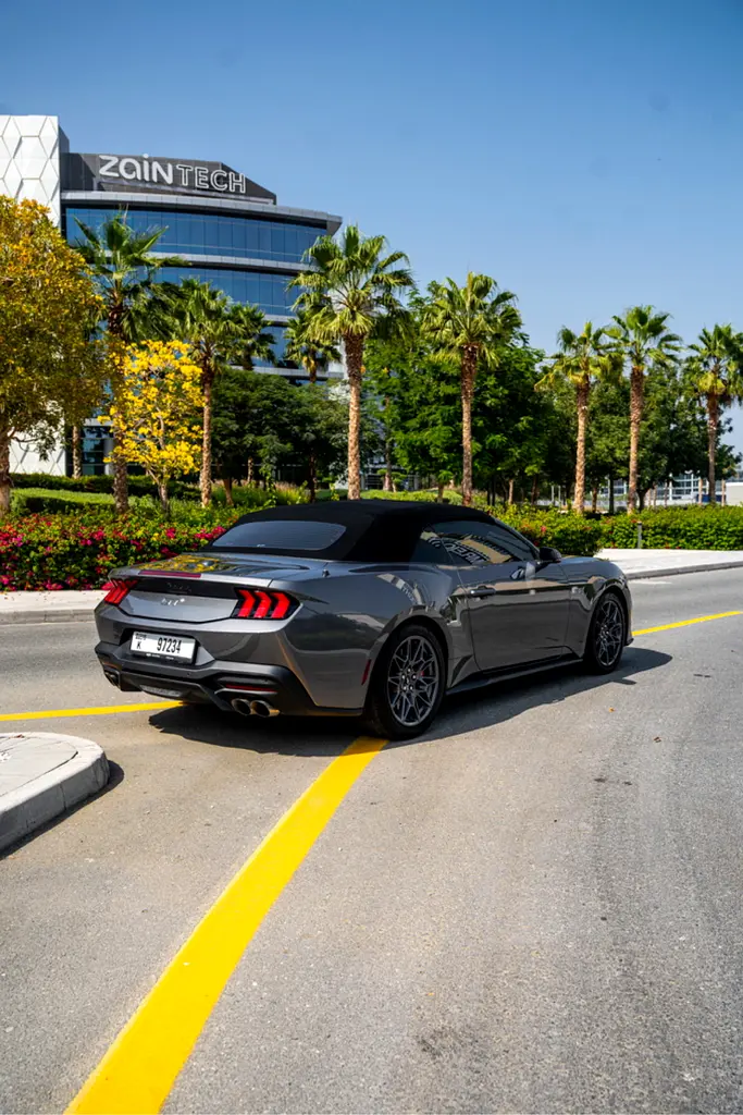 FORD Mustang GT Premium 2024 - photo 8 - Import Émirats | International Cars