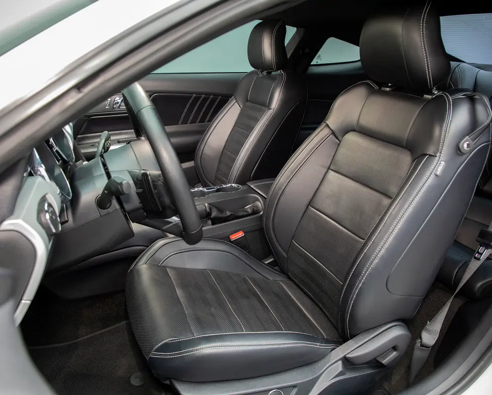 FORD Mustang GT Premium 2017 - photo 9 - Import Émirats | International Cars