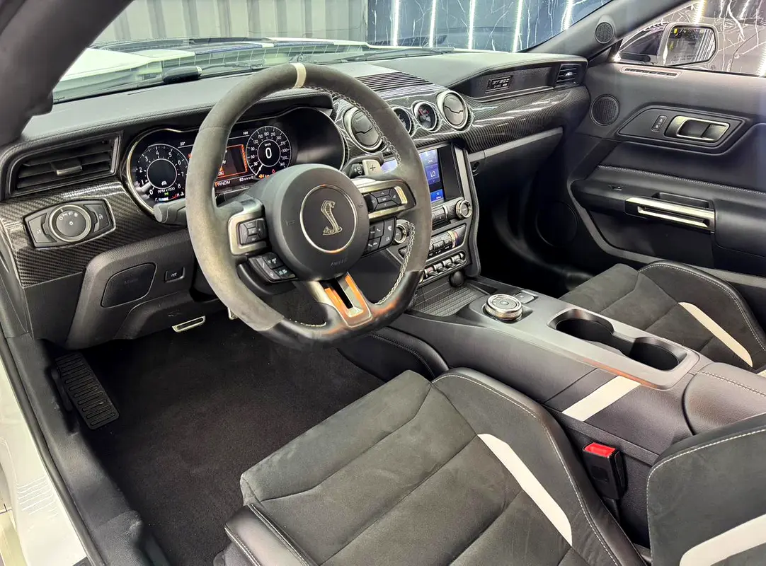 FORD Mustang Shelby GT500 2022 - photo 10 - Import Émirats | International Cars