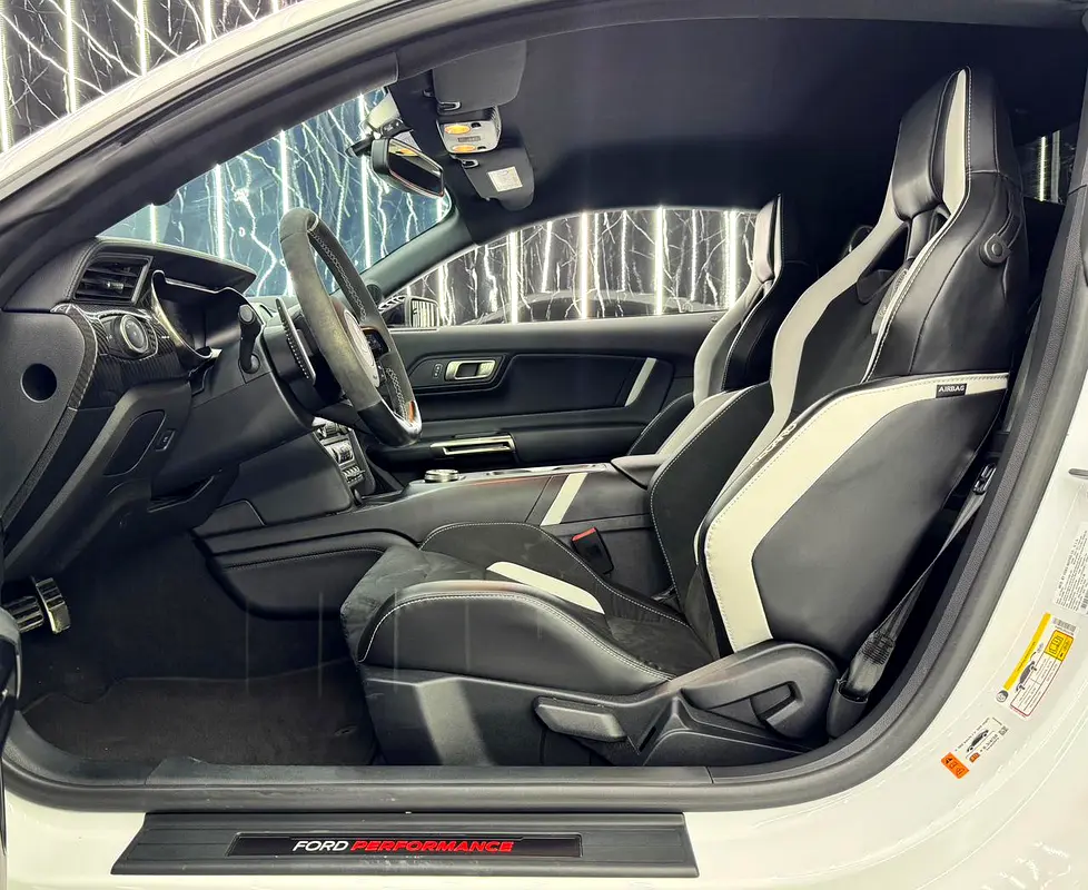 FORD Mustang Shelby GT500 2022 - photo 12 - Import Émirats | International Cars