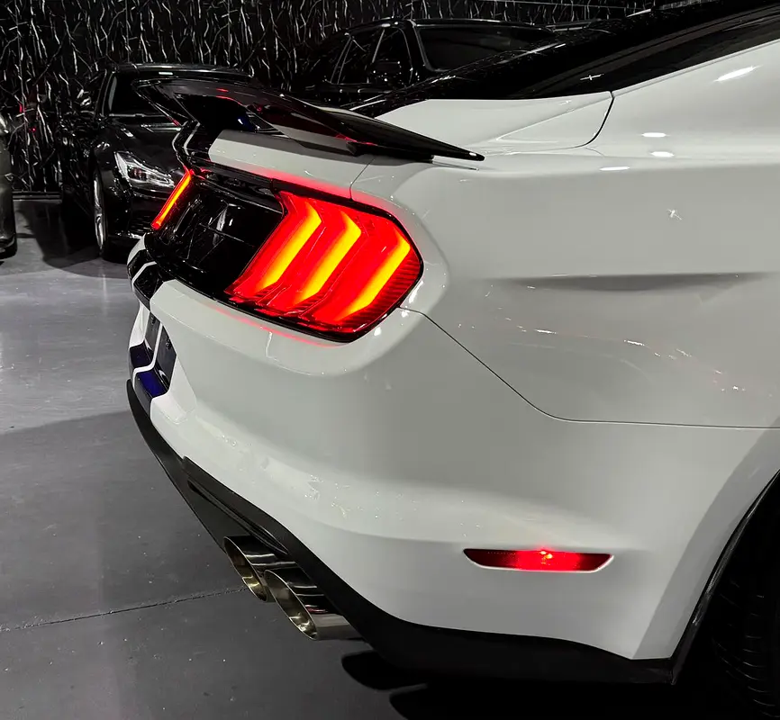 FORD Mustang Shelby GT500 2022 - photo 9 - Import Émirats | International Cars