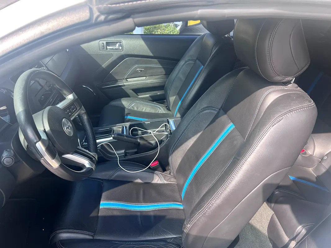 FORD Mustang GT Premium 2014 - photo 5 - Import Émirats | International Cars