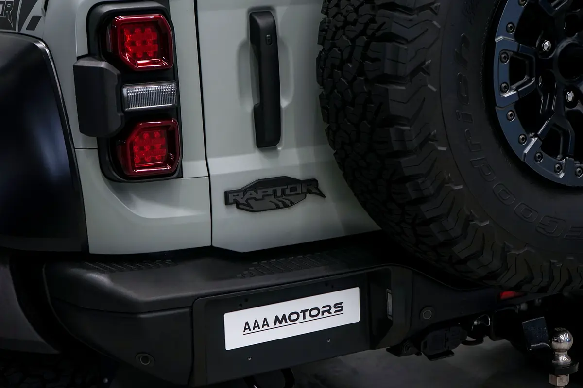 FORD Bronco Raptor 2023 - photo 10 - Import Émirats | International Cars