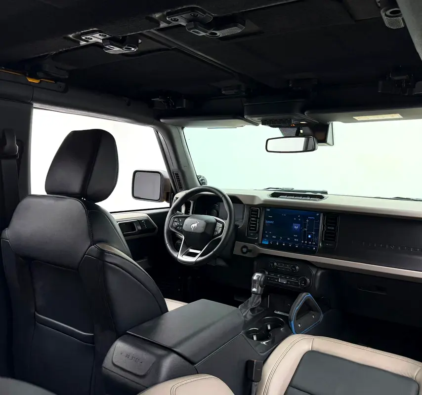 FORD Bronco Wildtrak 2022 - photo 12 - Import Émirats | International Cars