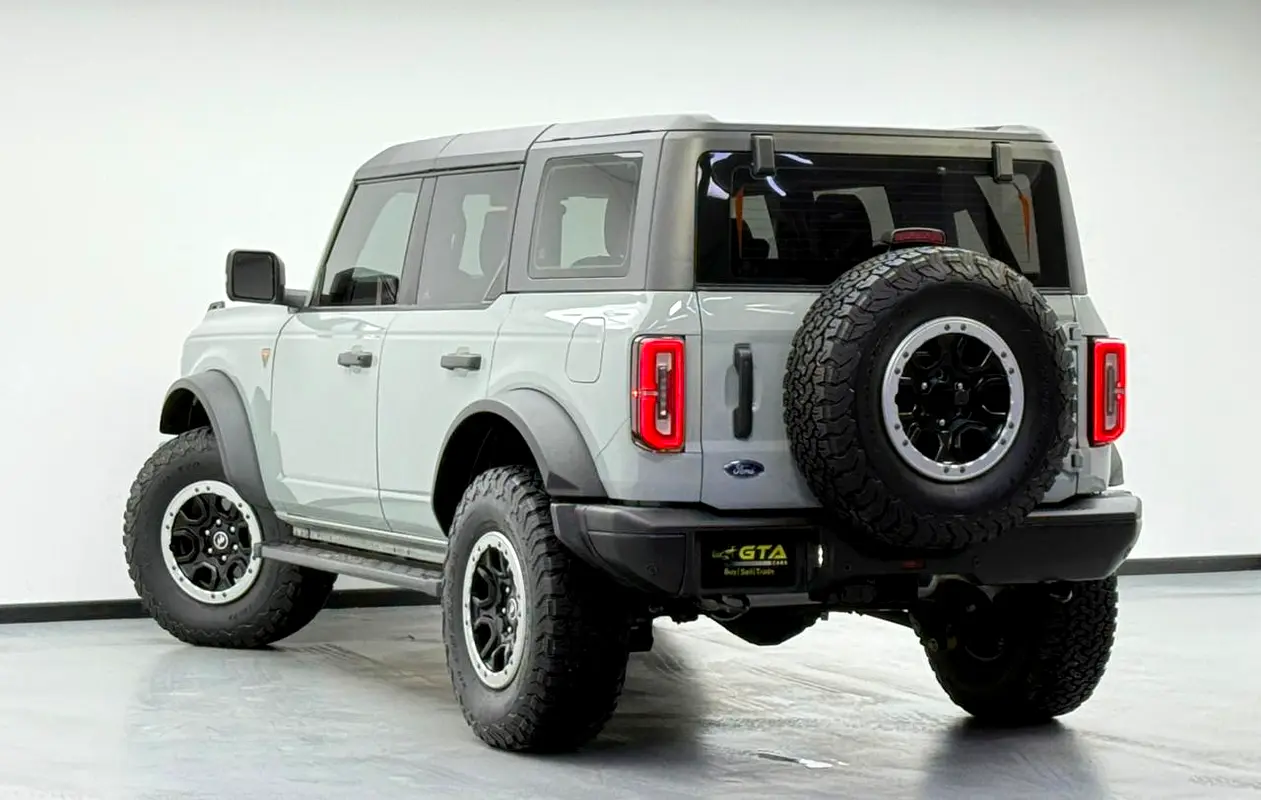 FORD Bronco Badlands 2022 - photo 4 - Import Émirats | International Cars