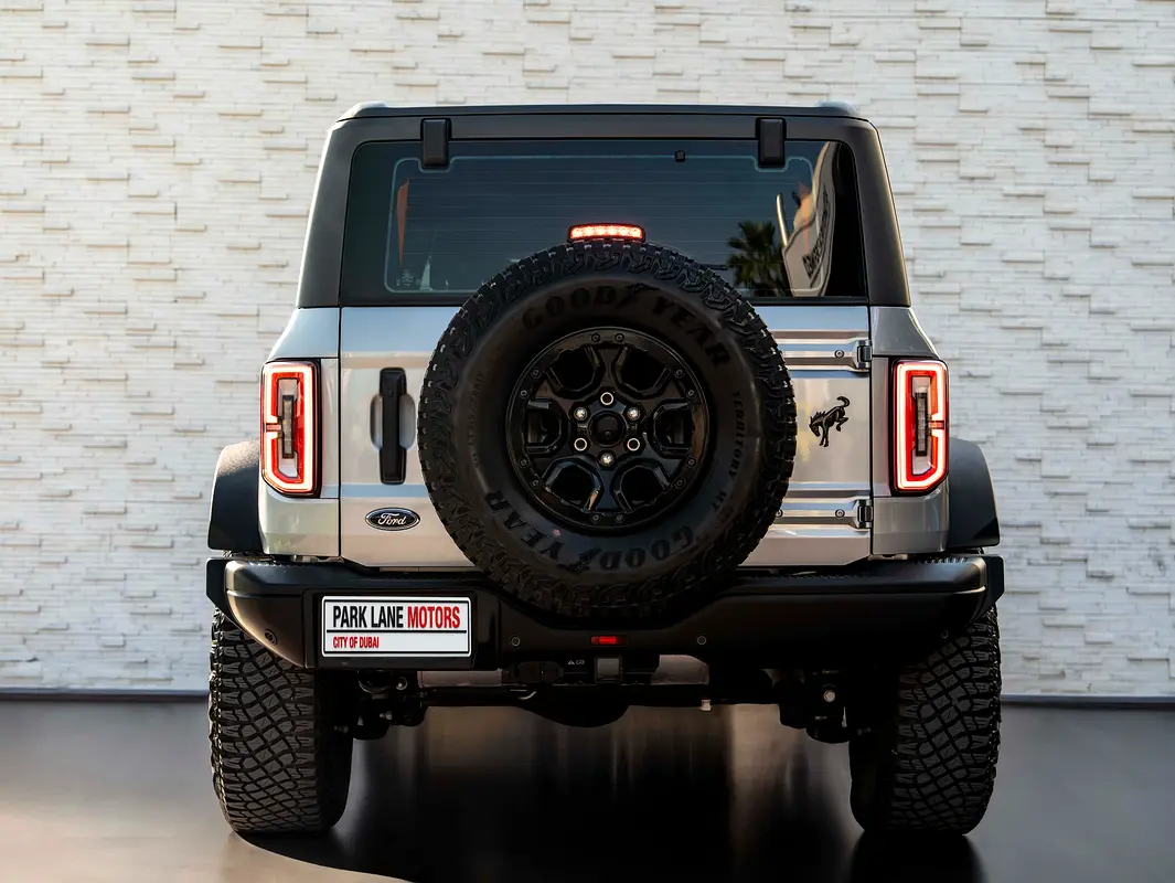 FORD Bronco Wildtrak 2023 - photo 4 - Import Émirats | International Cars