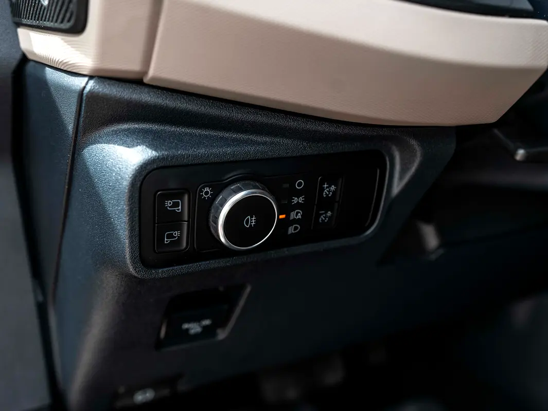 FORD Bronco Wildtrak 2023 - photo 12 - Import Émirats | International Cars