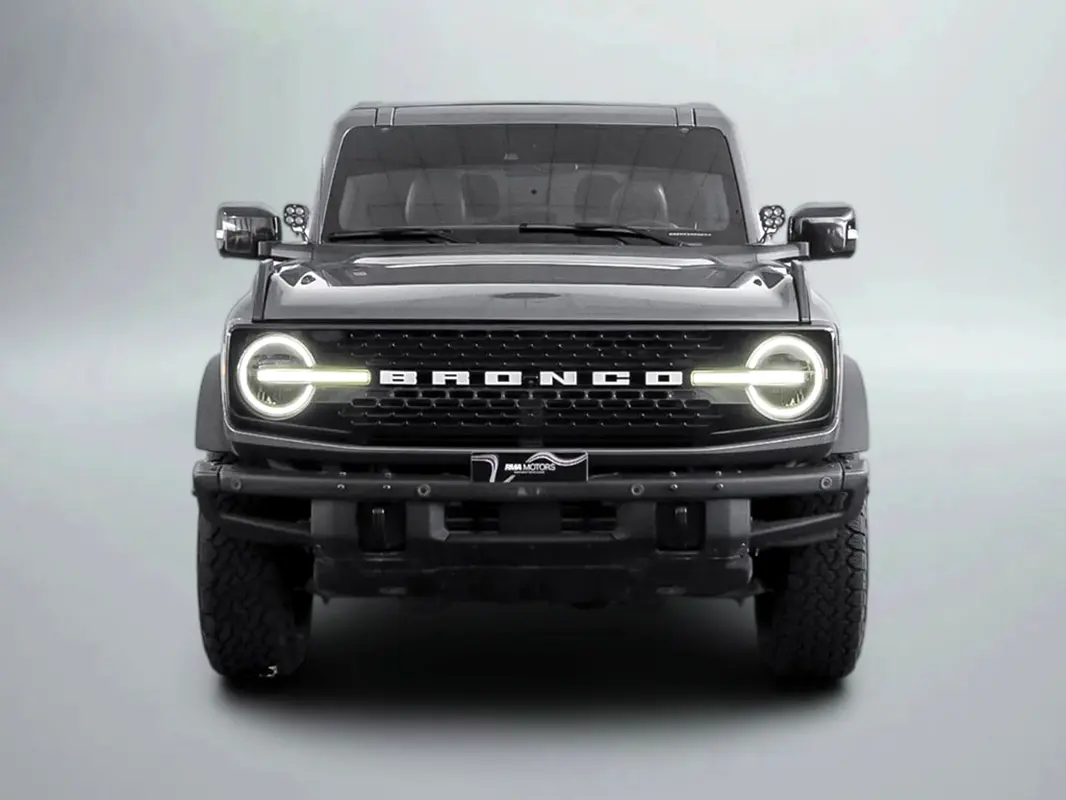 FORD Bronco Wildtrak 2021 - photo 3 - Import Émirats | International Cars