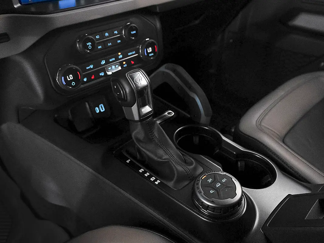 FORD Bronco Wildtrak 2021 - photo 9 - Import Émirats | International Cars