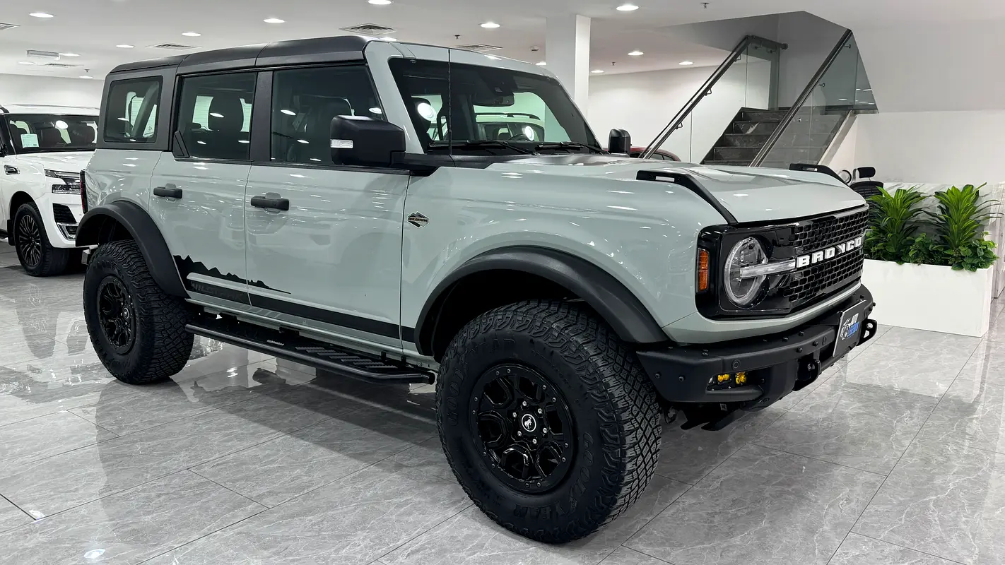 FORD Bronco Wildtrak 2022 - photo 3 - Import Émirats | International Cars