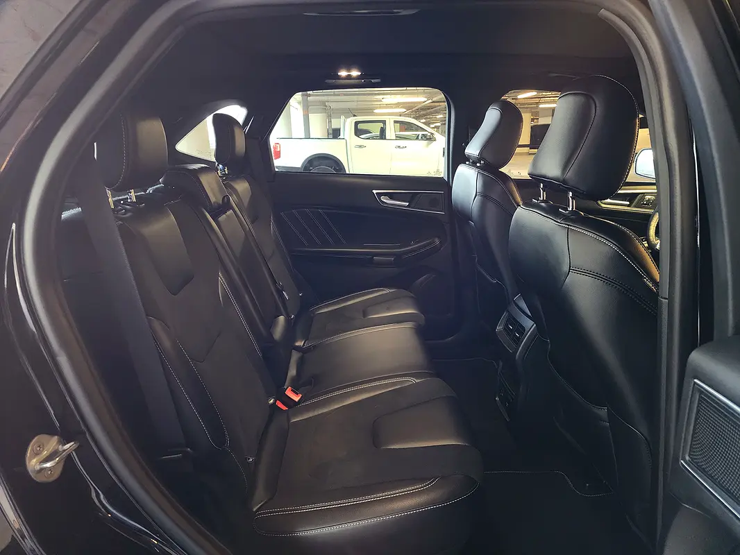 FORD Edge ST 2022 - photo 12 - Import Émirats | International Cars