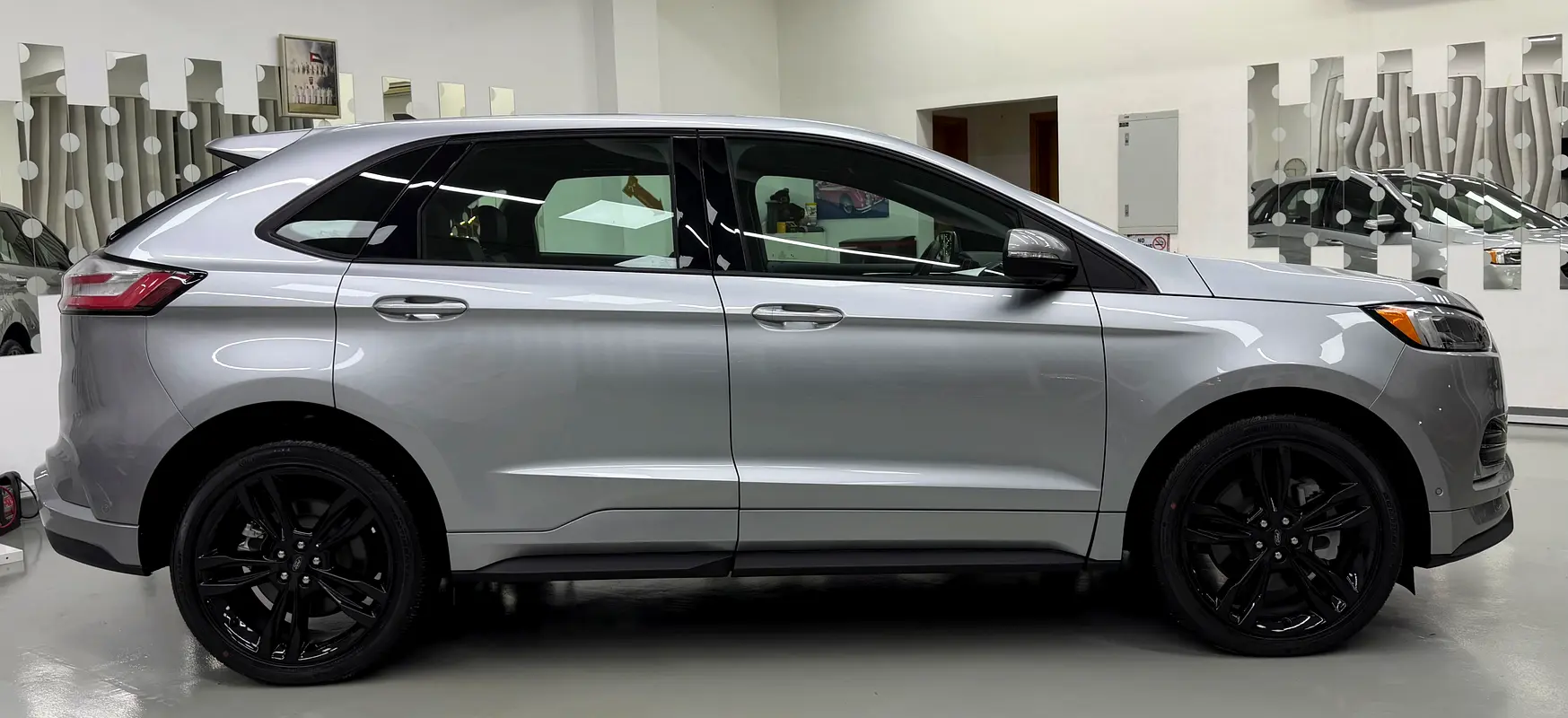 FORD Edge ST 2023 - photo 4 - Import Émirats | International Cars