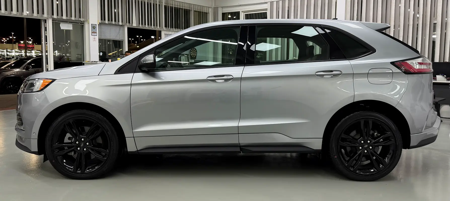 FORD Edge ST 2023 - photo 5 - Import Émirats | International Cars