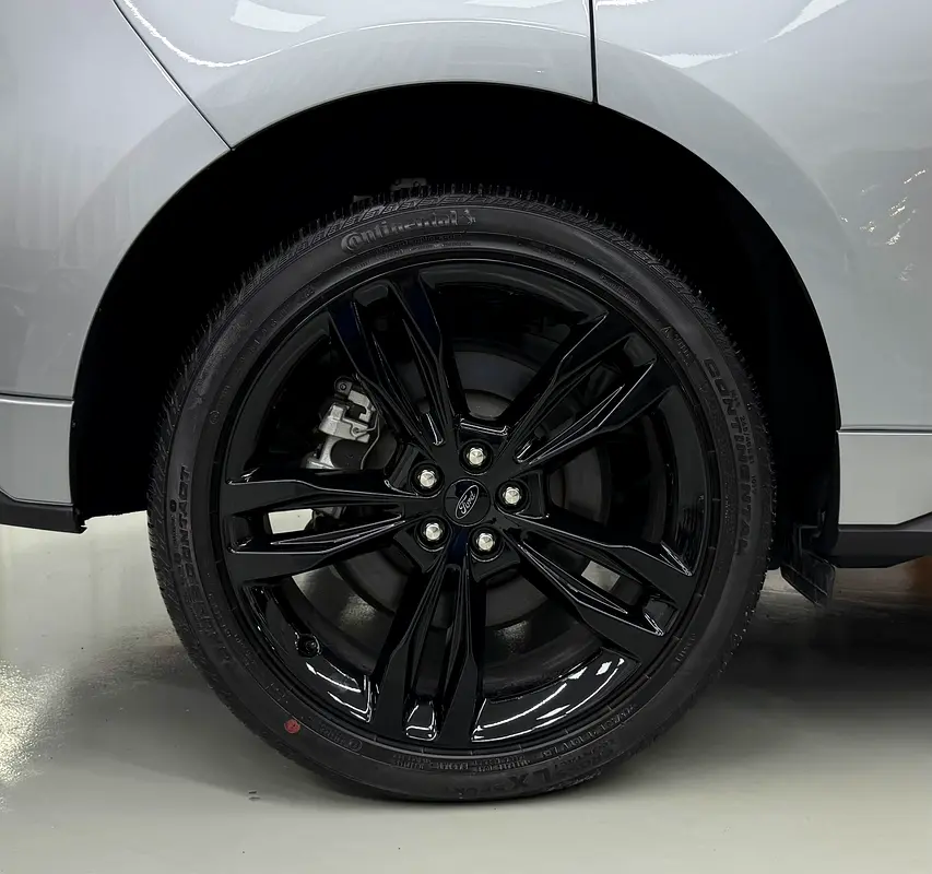 FORD Edge ST 2023 - photo 8 - Import Émirats | International Cars