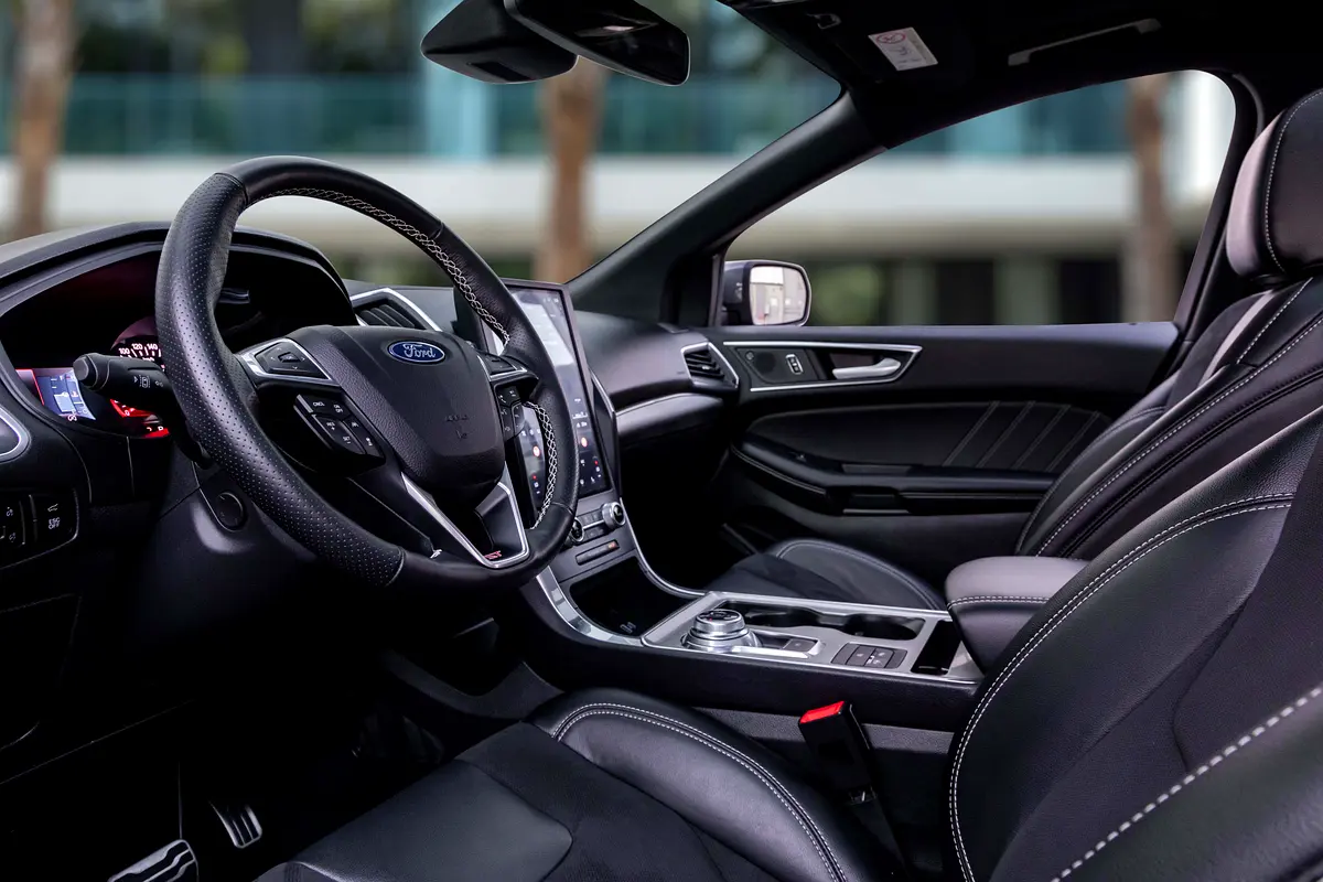 FORD Edge ST 2023 - photo 9 - Import Émirats | International Cars