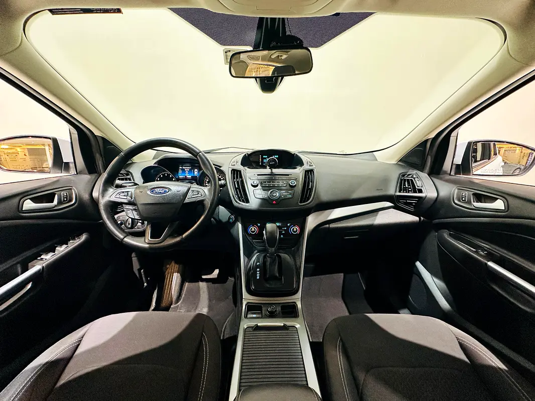 FORD Escape Ambiente 2019 - photo 4 - Import Émirats | International Cars