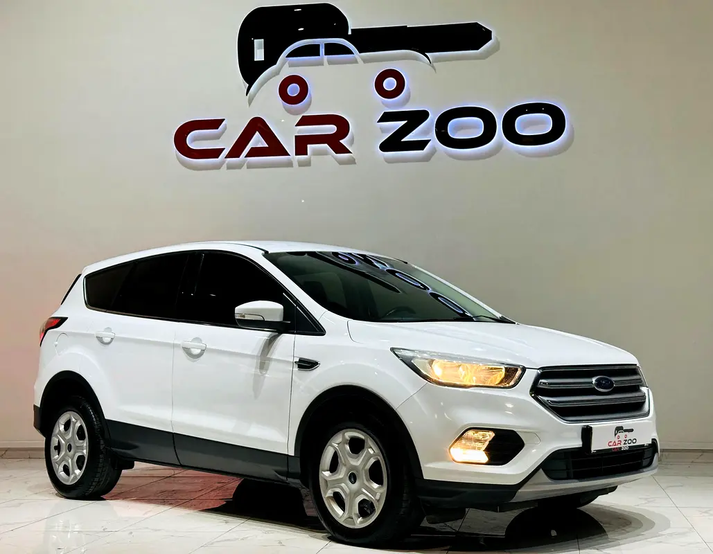 FORD Escape Ambiente 2019 - photo 6 - Import Émirats | International Cars