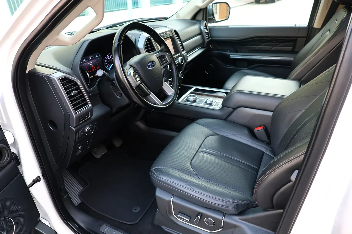 FORD Expedition Platinum 2019 - photo 12 - Import Émirats | International Cars