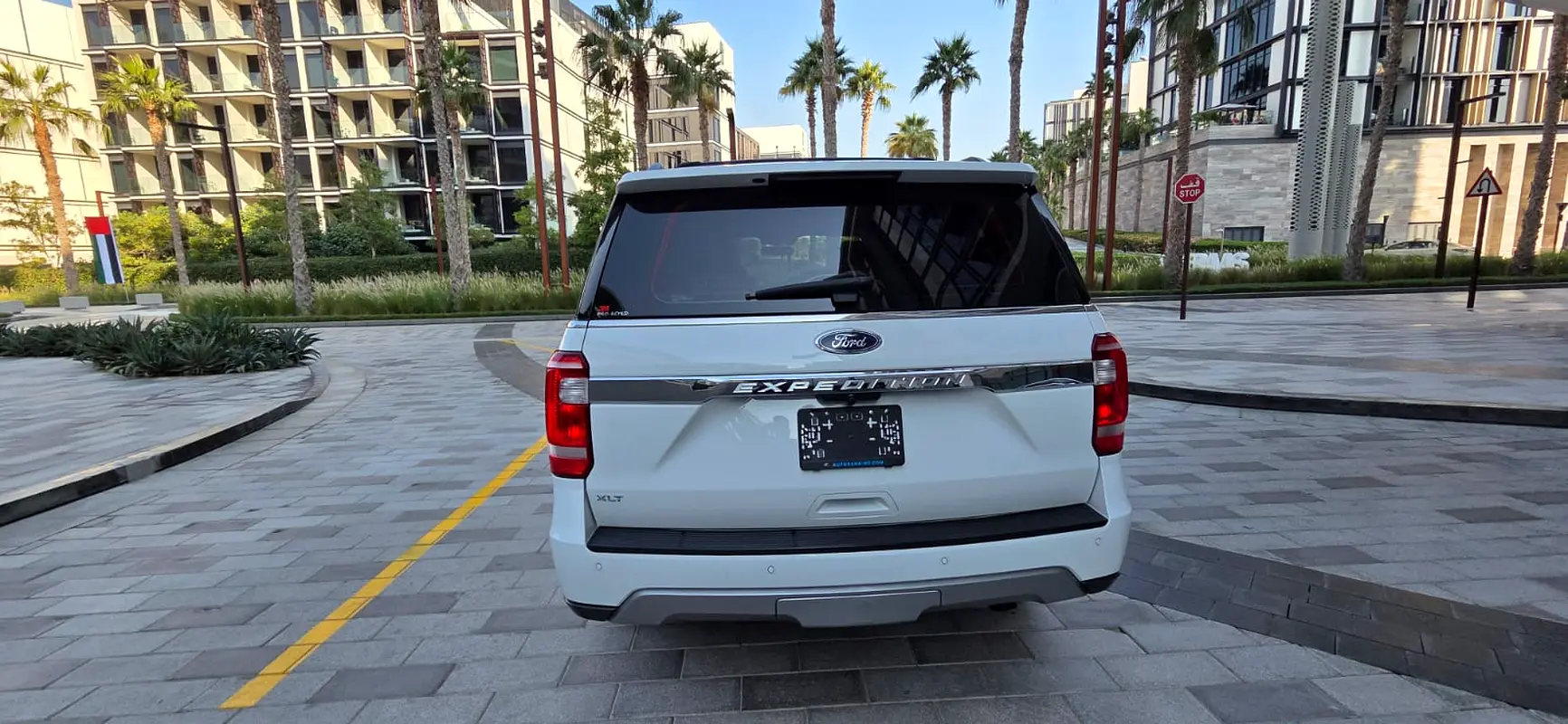 FORD Expedition XLT 2021 - photo 8 - Import Émirats | International Cars