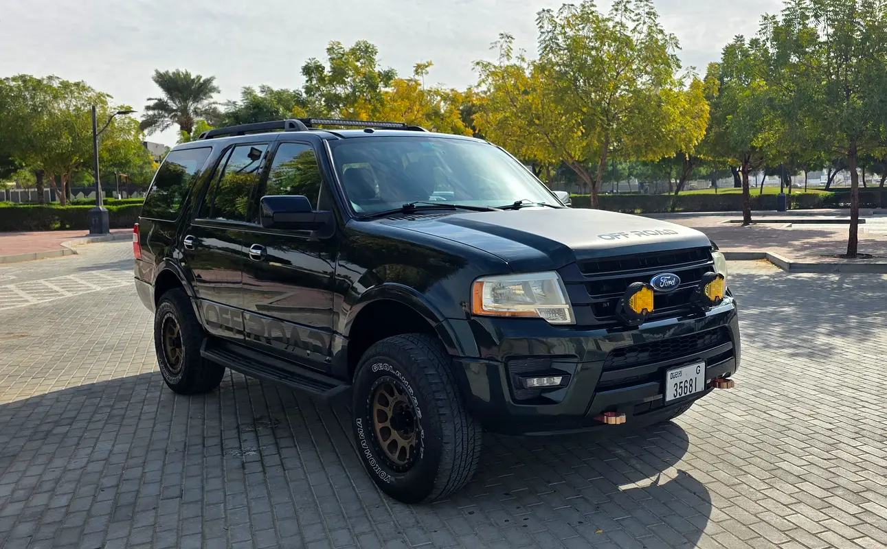 FORD Expedition XLT 2016 - photo 12 - Import Émirats | International Cars