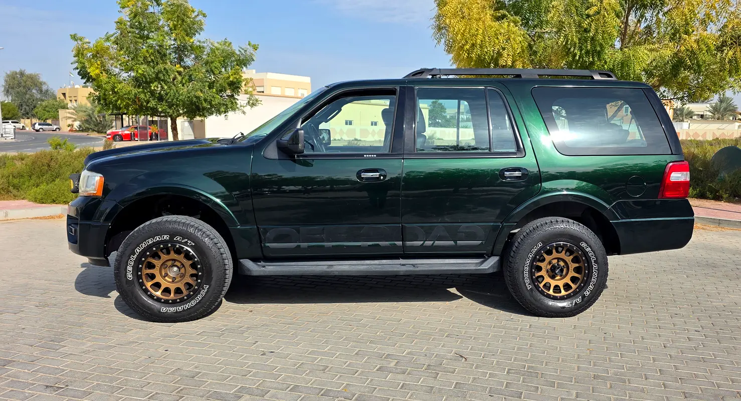 FORD Expedition XLT 2016 - photo 5 - Import Émirats | International Cars