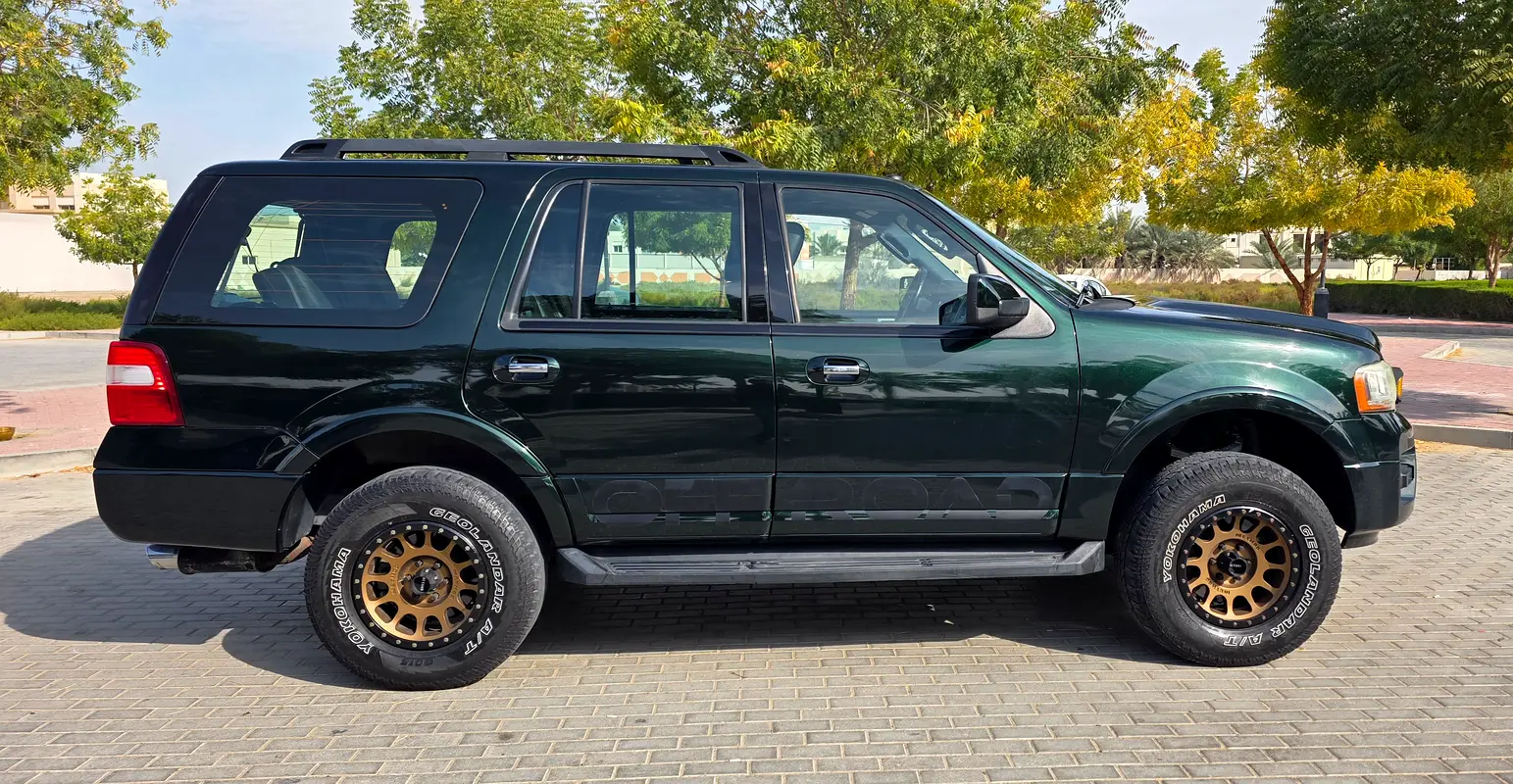 FORD Expedition XLT 2016 - photo 6 - Import Émirats | International Cars