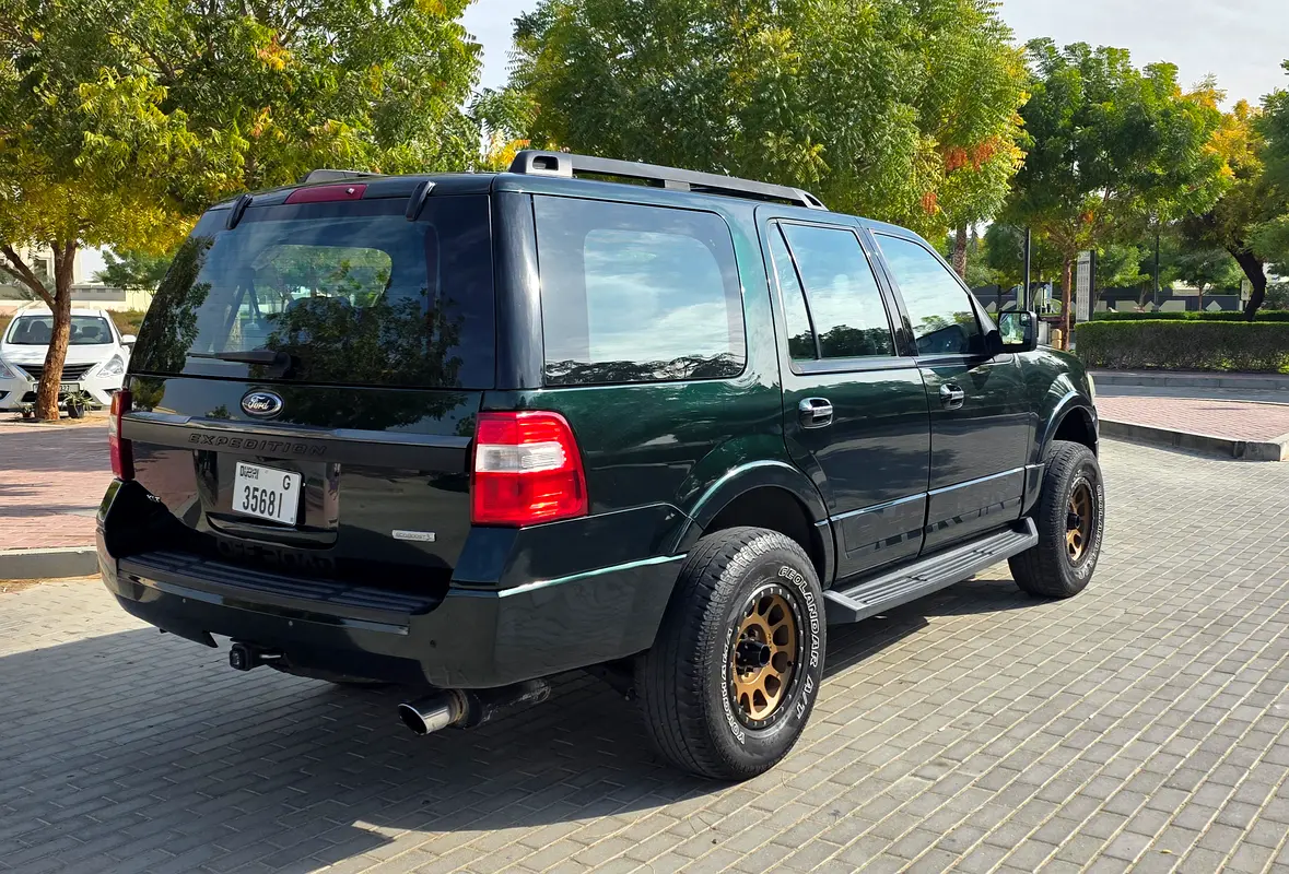 FORD Expedition XLT 2016 - photo 7 - Import Émirats | International Cars