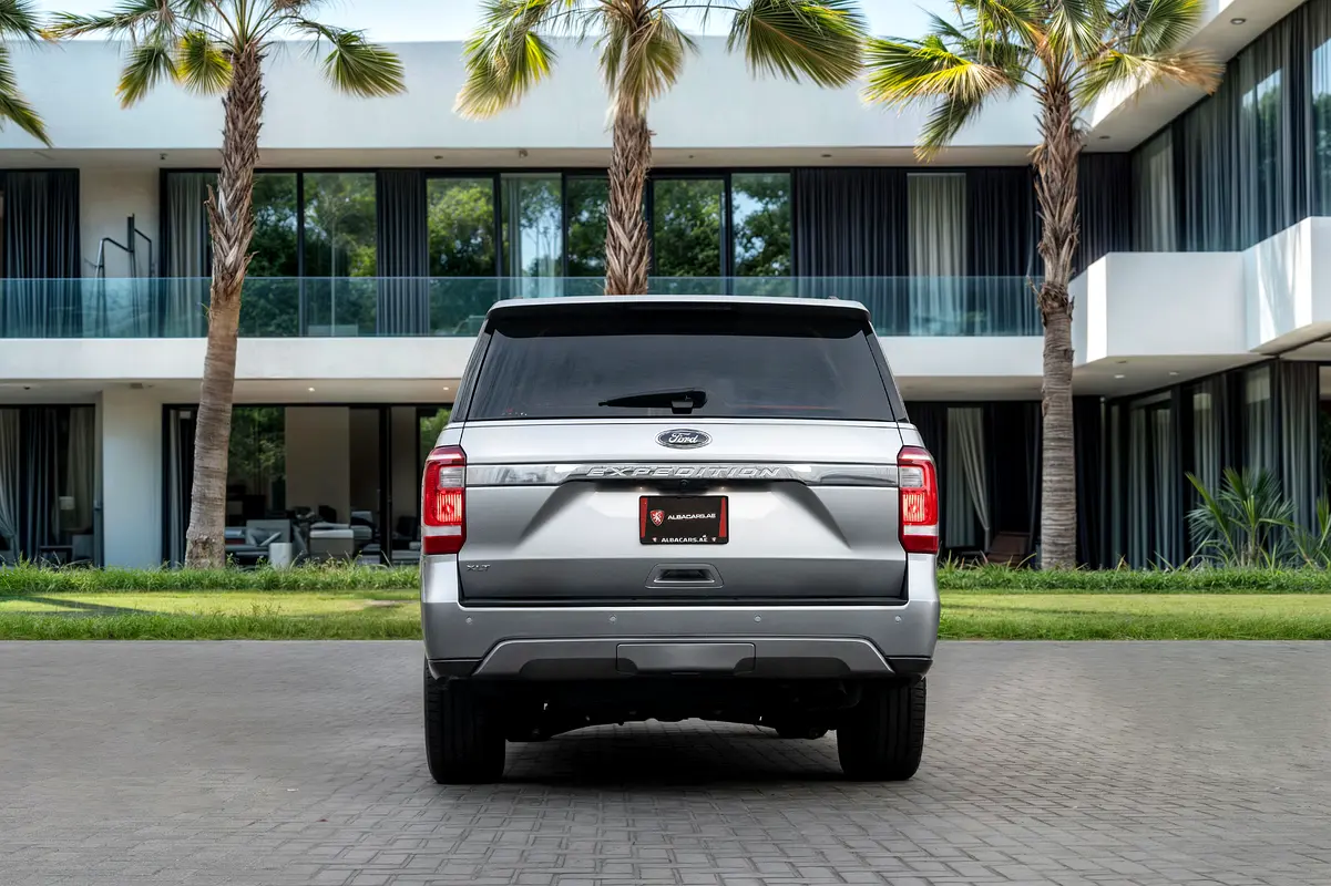 FORD Expedition XLT 2021 - photo 5 - Import Émirats | International Cars