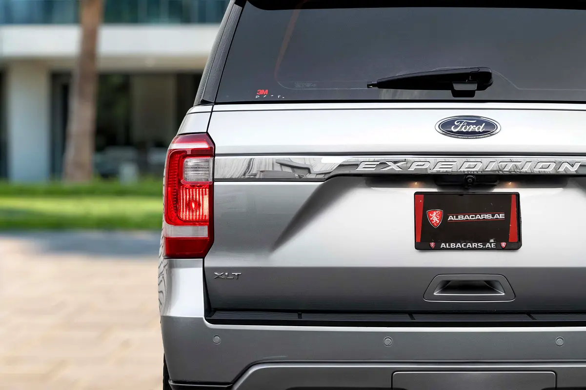 FORD Expedition XLT 2021 - photo 6 - Import Émirats | International Cars