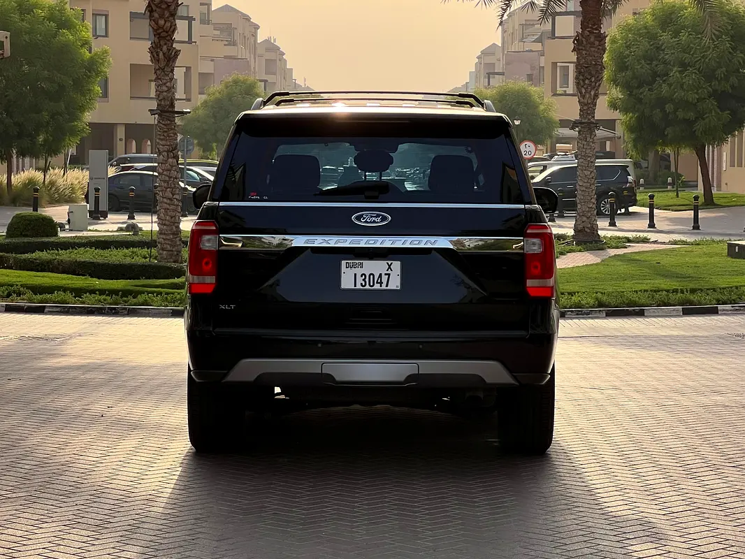 FORD Expedition XLT 2021 - photo 5 - Import Émirats | International Cars