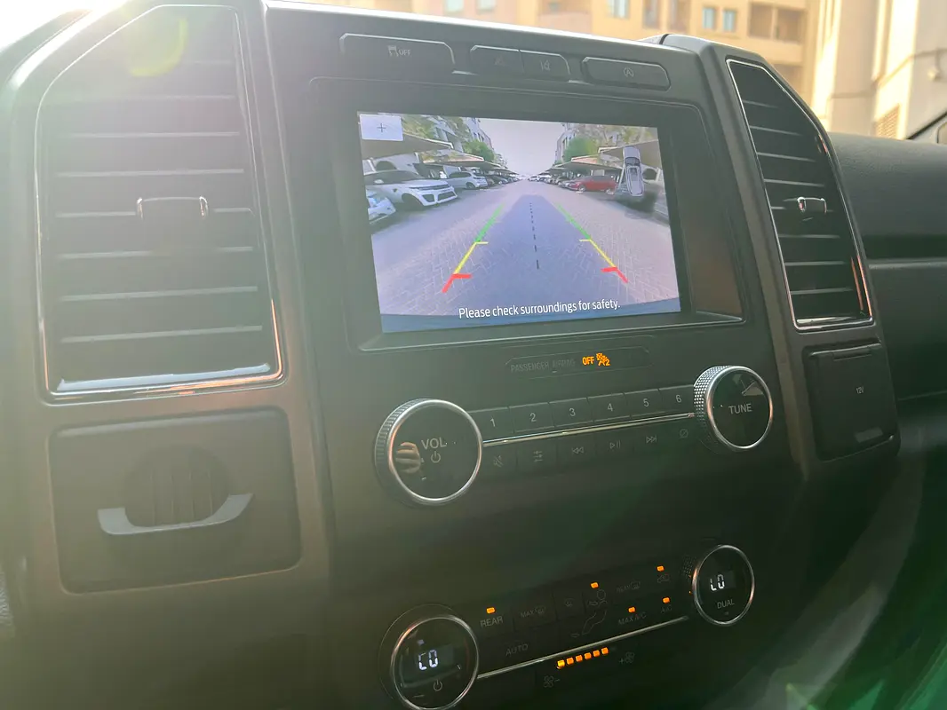 FORD Expedition XLT 2021 - photo 8 - Import Émirats | International Cars