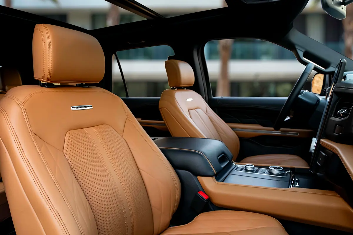 FORD Expedition Platinum 2024 - photo 11 - Import Émirats | International Cars