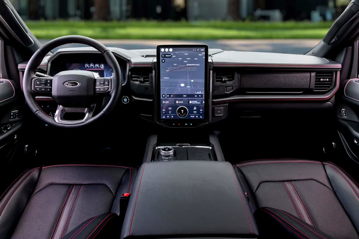 FORD Expedition Stealth 2024 - photo 8 - Import Émirats | International Cars