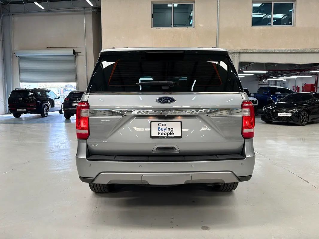 FORD Expedition XLT 2021 - photo 6 - Import Émirats | International Cars