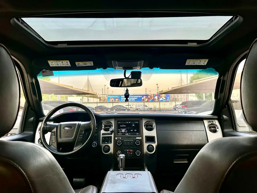 FORD Expedition King Ranch 2016 - photo 7 - Import Émirats | International Cars