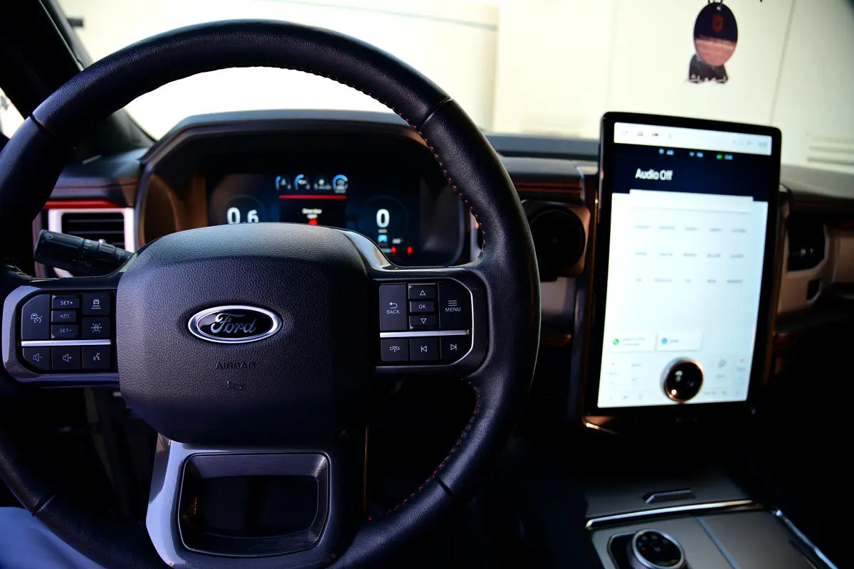 FORD Expedition XLT Timberline 2024 - photo 7 - Import Émirats | International Cars