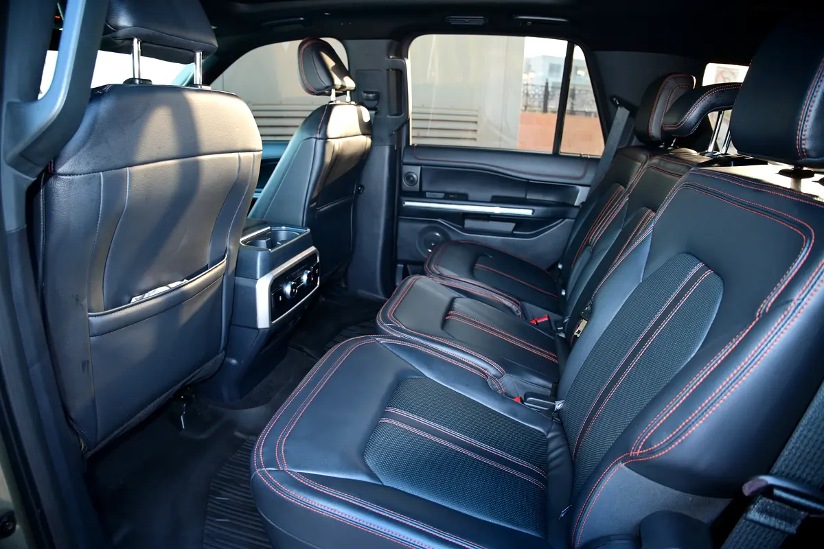 FORD Expedition XLT Timberline 2024 - photo 9 - Import Émirats | International Cars