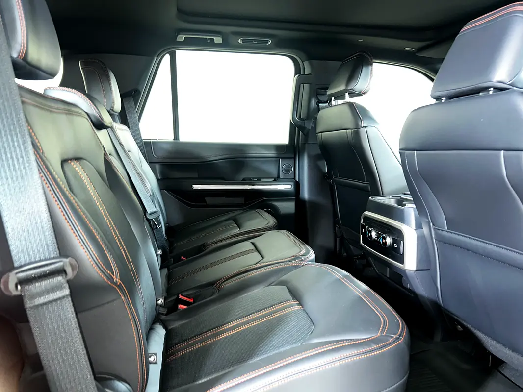 FORD Expedition XLT Timberline 2024 - photo 10 - Import Émirats | International Cars
