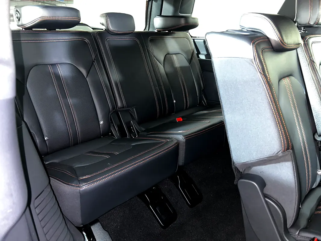 FORD Expedition XLT Timberline 2024 - photo 11 - Import Émirats | International Cars