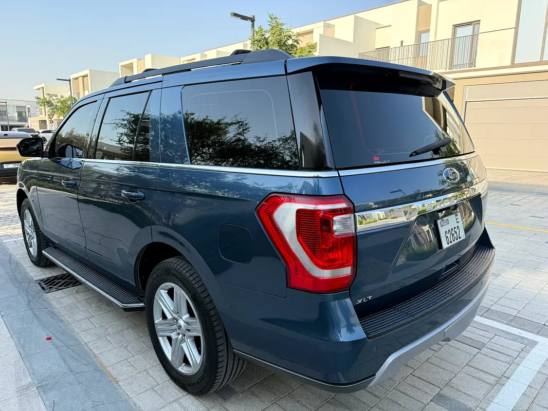 FORD Expedition XLT 2018 - photo 5 - Import Émirats | International Cars
