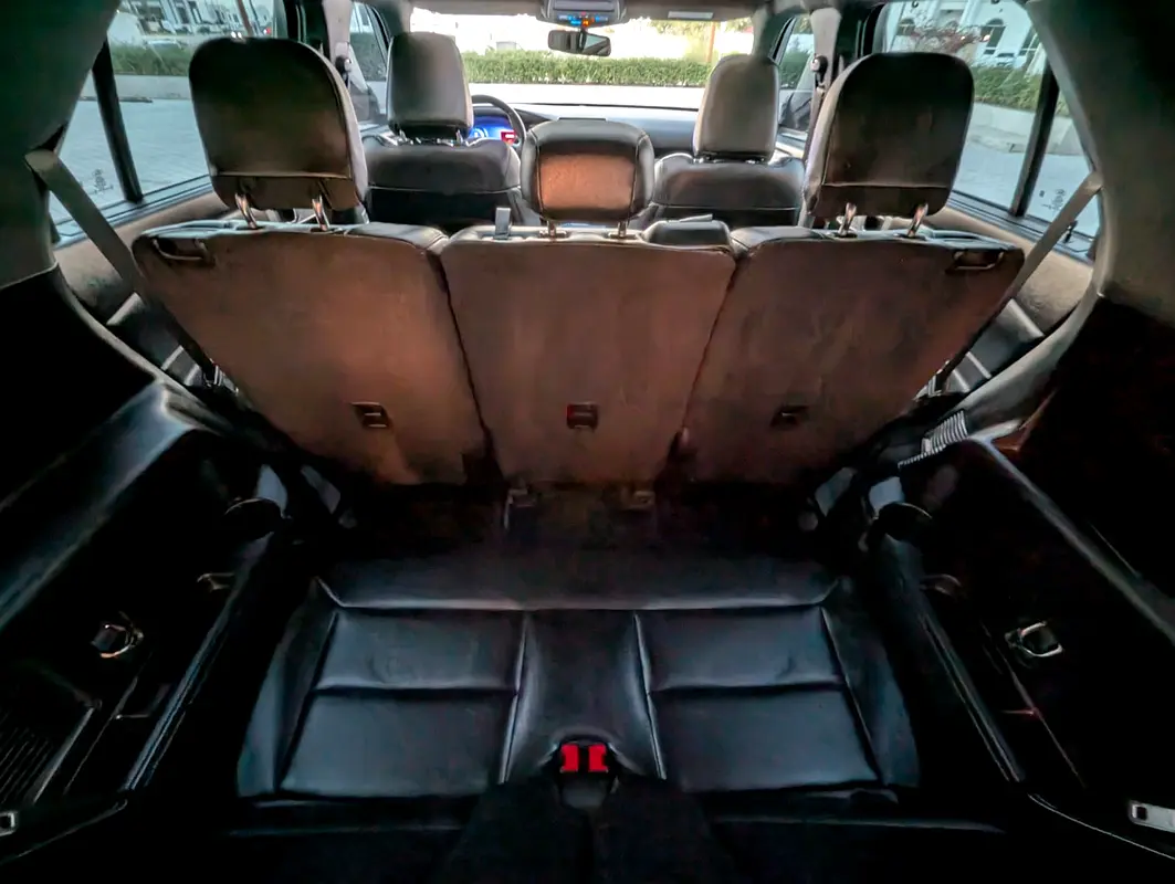 FORD Explorer ST 2021 - photo 7 - Import Émirats | International Cars