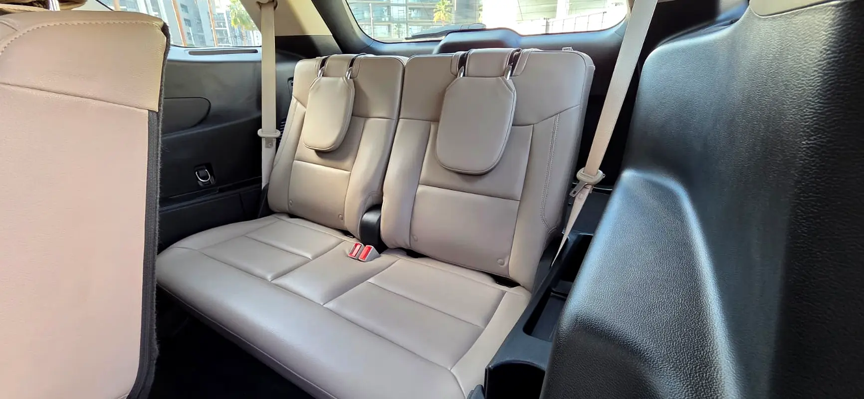 FORD Explorer Limited 2022 - photo 12 - Import Émirats | International Cars