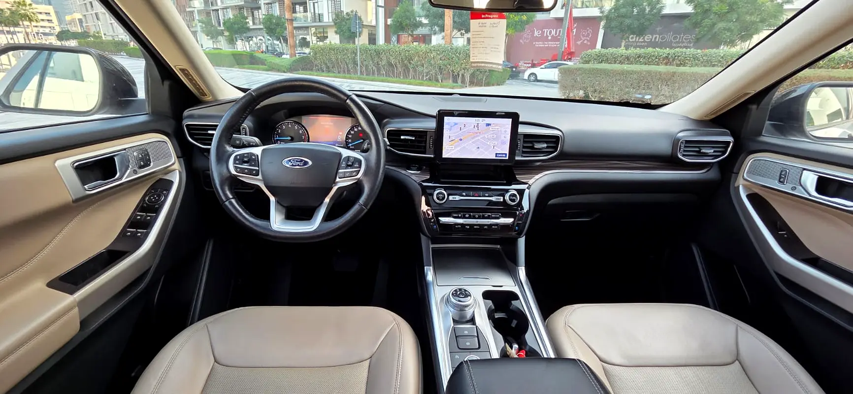 FORD Explorer Limited 2022 - photo 9 - Import Émirats | International Cars