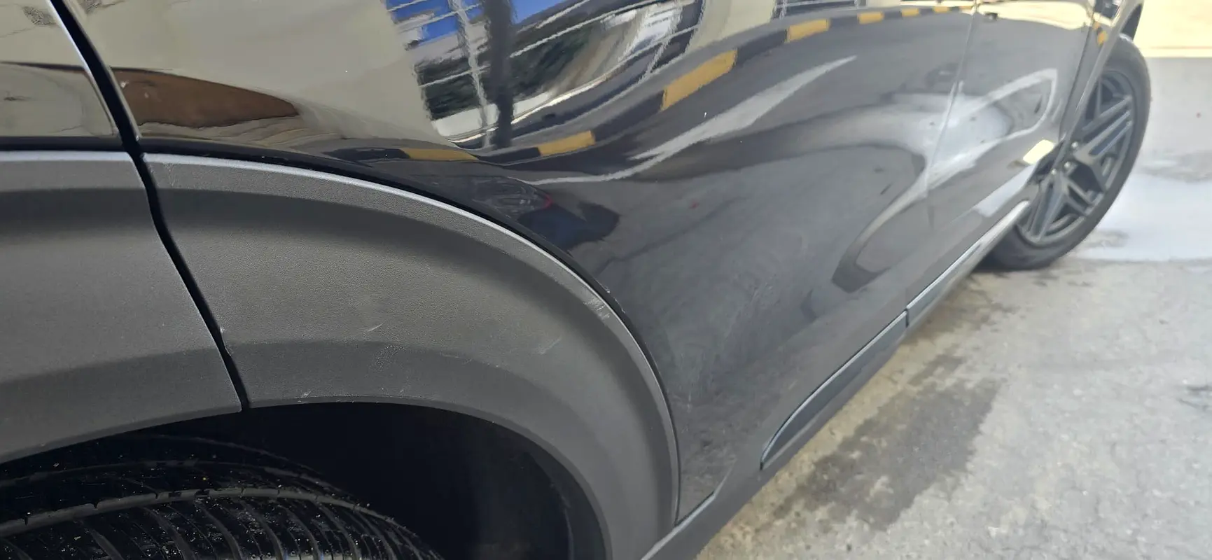 FORD Explorer ST 2025 - photo 10 - Import Émirats | International Cars