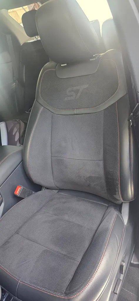 FORD Explorer ST 2025 - photo 11 - Import Émirats | International Cars