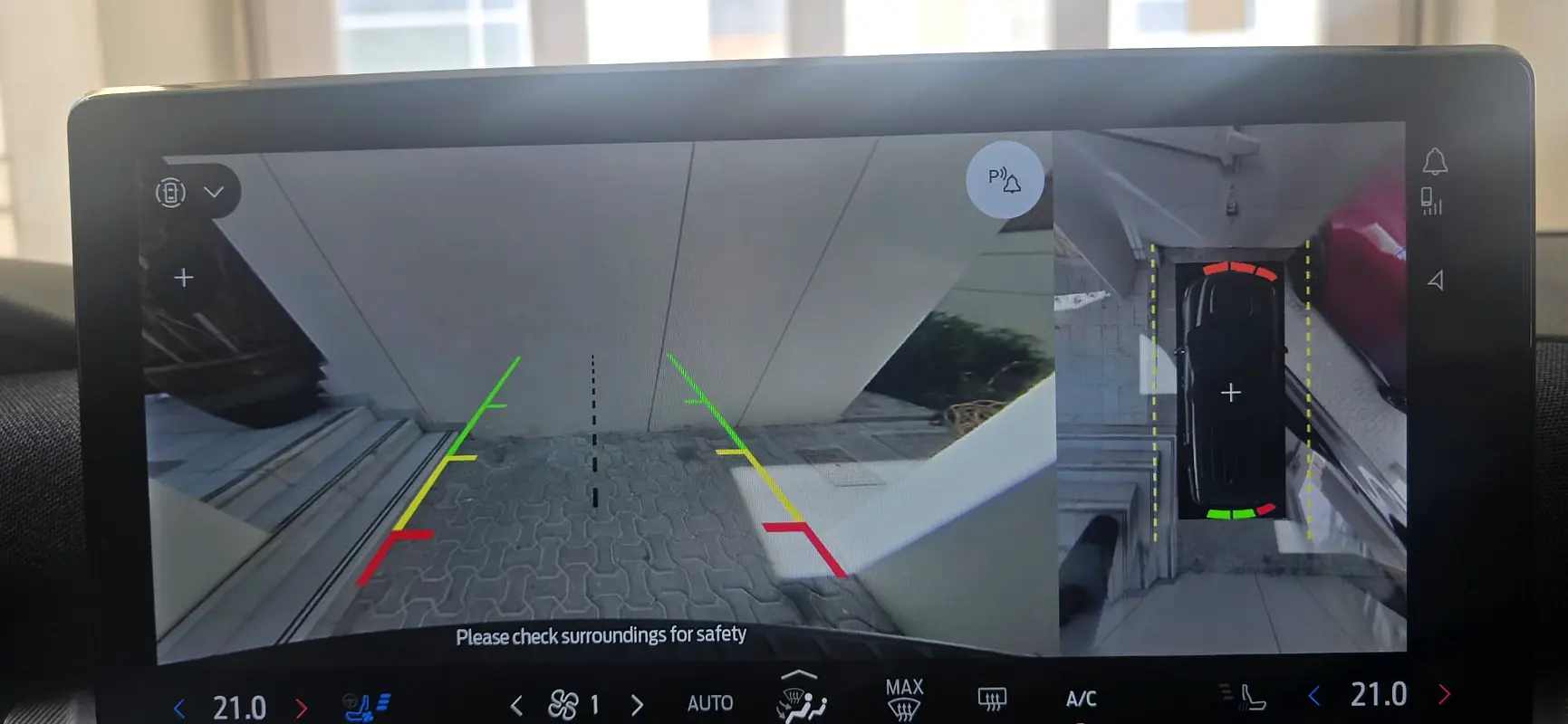 FORD Explorer ST 2025 - photo 9 - Import Émirats | International Cars